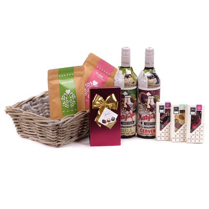 03000288_rattan-ajandekkosar-ket-matysaky-babaval