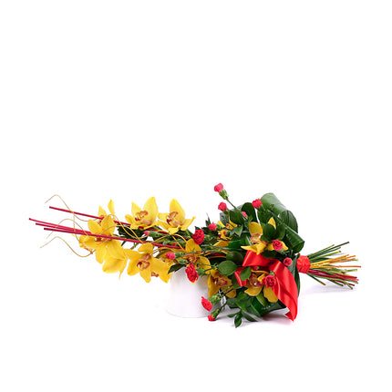 03001346_sarga-orchidea-a-magasban