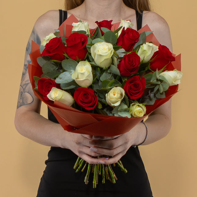 03001524_edes-voros-es-feher-rozsak