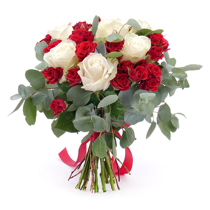 03001525_edes-voros-es-feher-rozsak-eukaliptusz