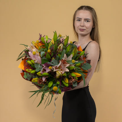 03001577_edes-szinu-liliomok-citromfu-es-craspedia