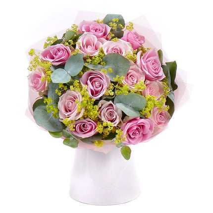 03001655_edes-rozsaszin-rozsak-es-alchemilla