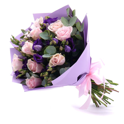 03001825_edes-rozsaszin-rozsak-lila-lisianthus