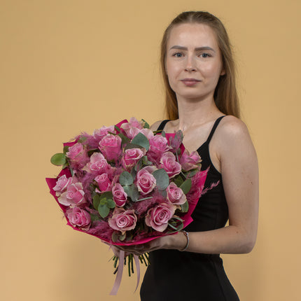 03001826_edes-rozsaszin-rozsak-gypsophila-es-cortaderia