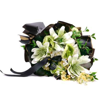03001891_irigo-gyaszcsokor-zold-magnoliaval-rozsakkal-es-klematiszszal