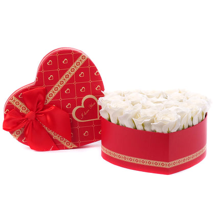 03002046_irigo-piros-doboz-sziv-m-19-parfum-illatos-rozsak