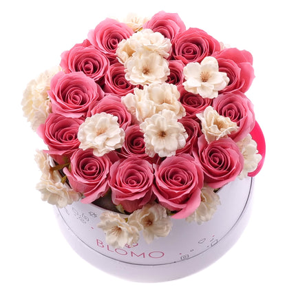 03002059_irigo-feher-blomo-doboz-m-18-parfum-illatos-rozsak-es-cseresznye-viragok